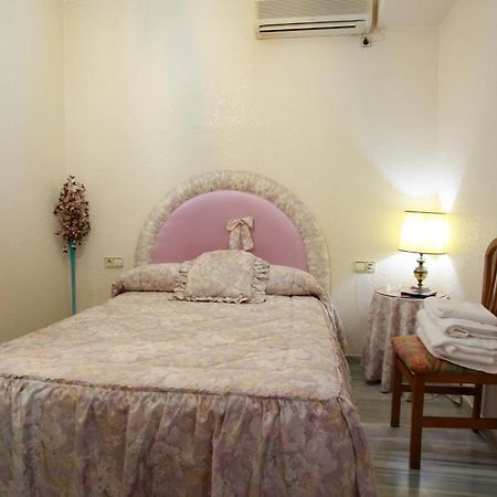 Hostal Jimenez Azuaga Δωμάτιο φωτογραφία